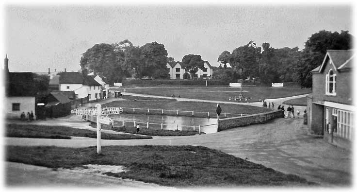 The pond - 1930s